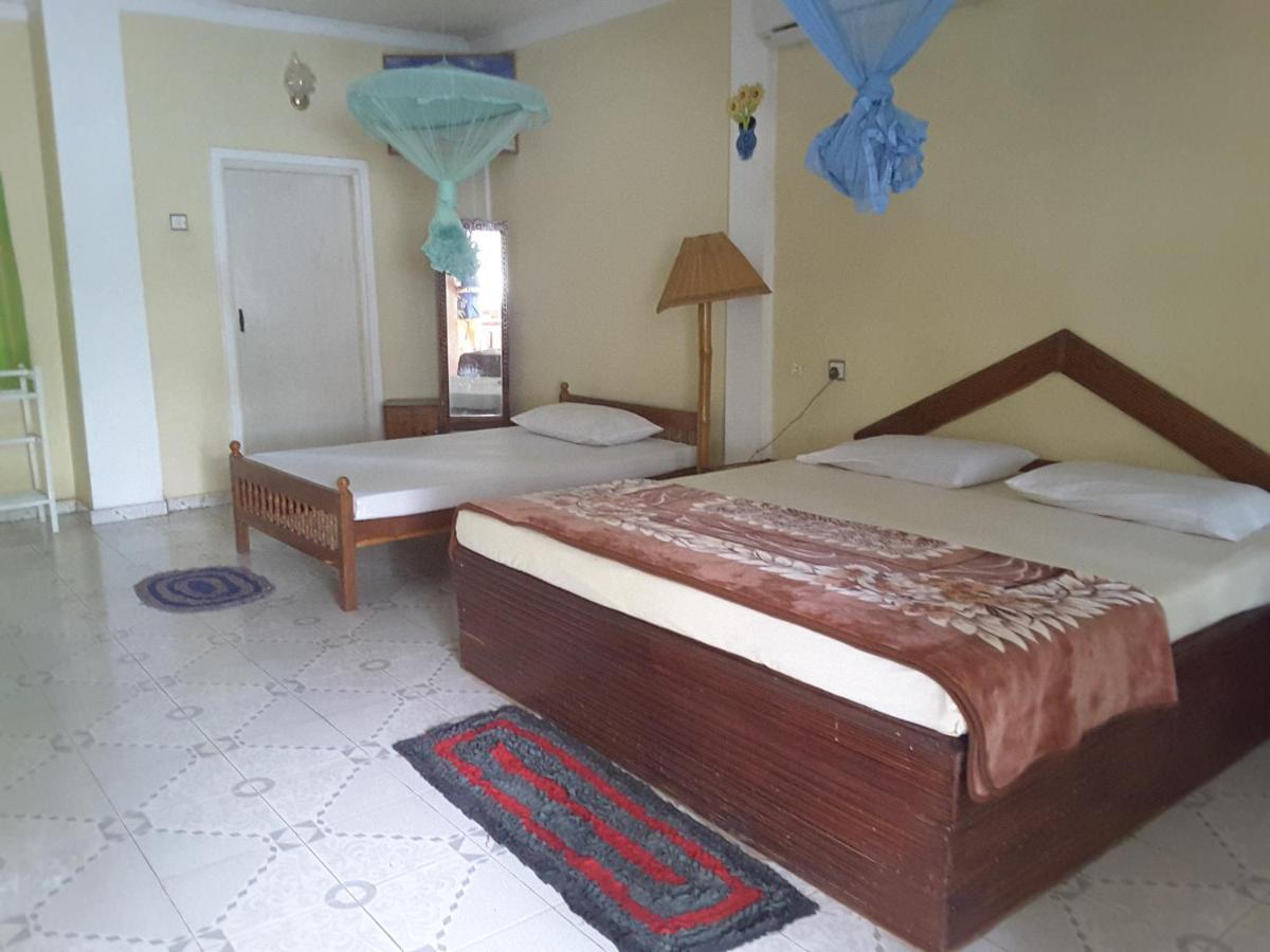 Inamaluwa Sigiri Holiday Inn מראה חיצוני תמונה