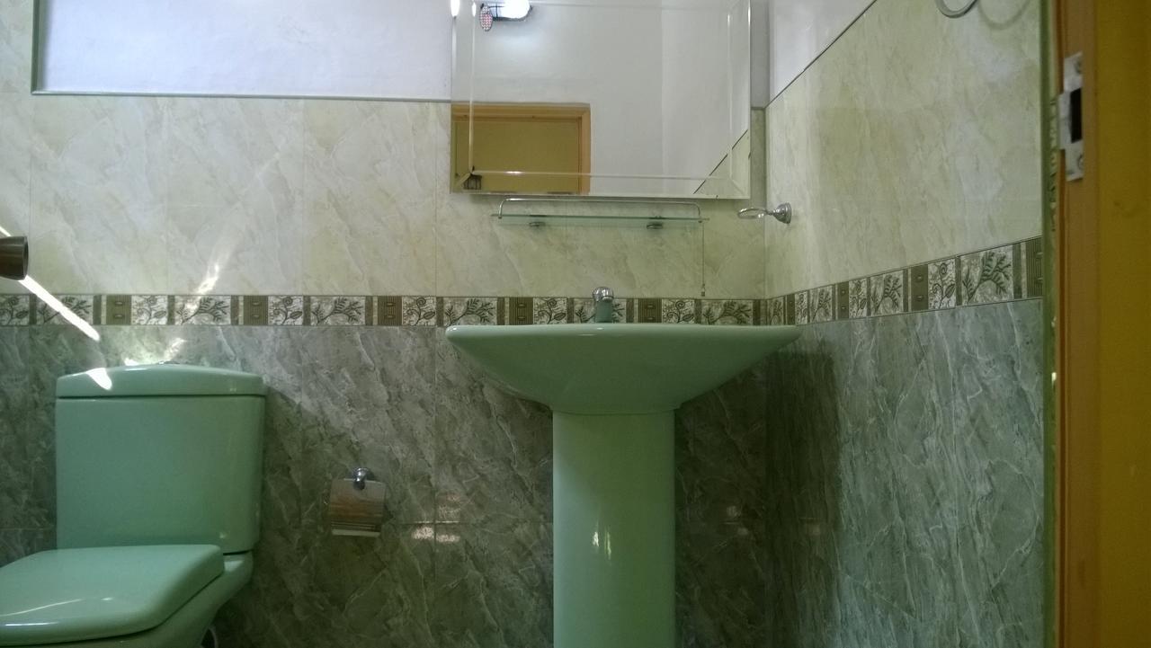 Inamaluwa Sigiri Holiday Inn חדר תמונה
