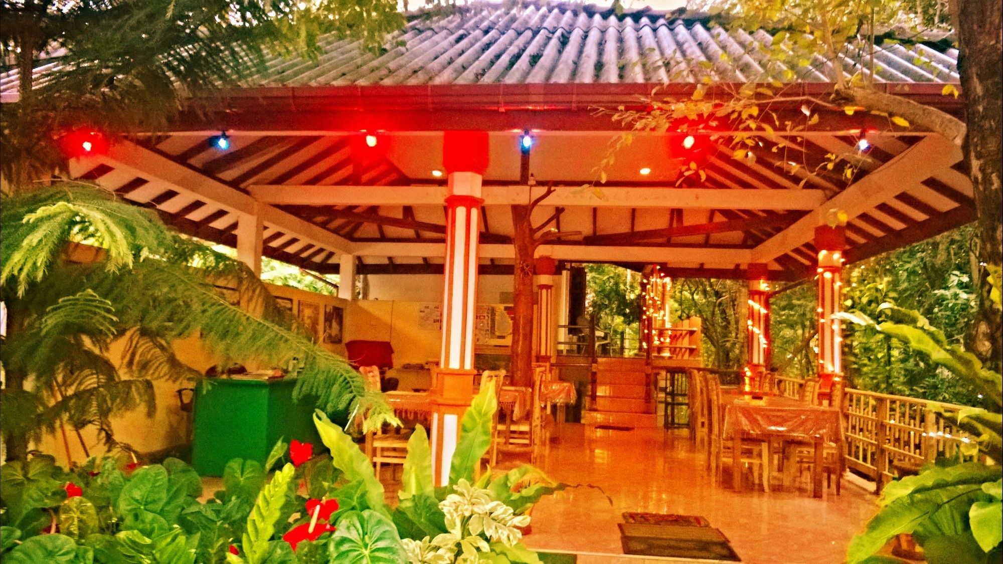 Inamaluwa Sigiri Holiday Inn מראה חיצוני תמונה